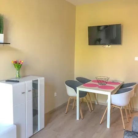 Lägenhet Apartmanhaz