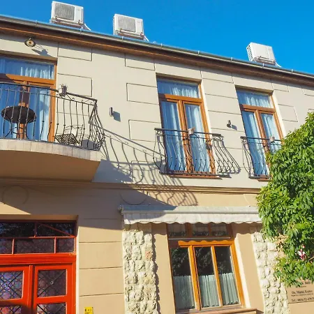 Apartmanhaz * Harkány
