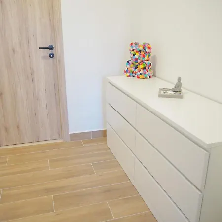 Lejlighed Apartmanhaz *