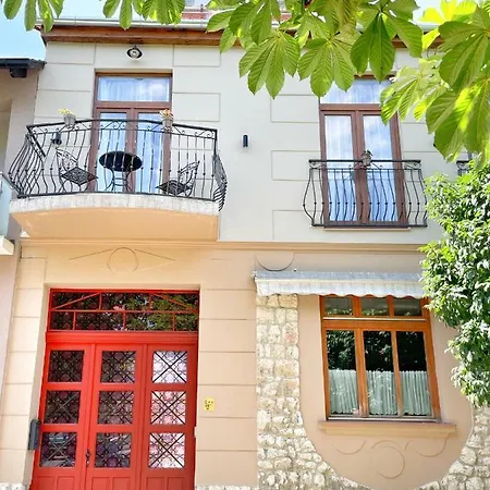 Apartmanhaz Appartement *