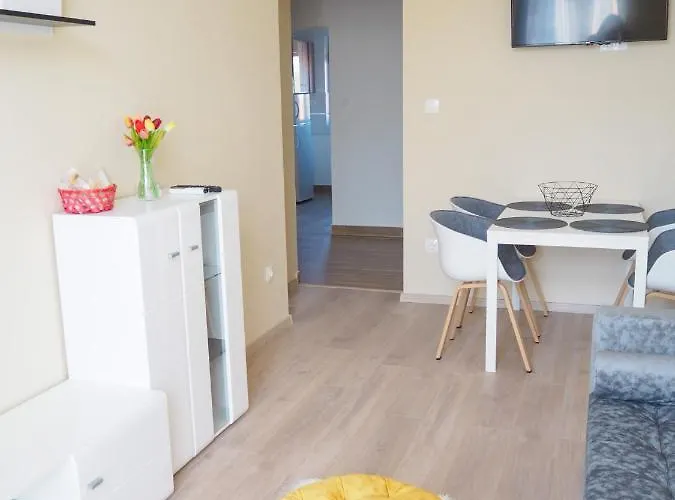 Apartmanhaz 아파트 *